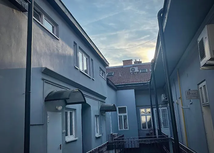 Centrum Culture Rent *